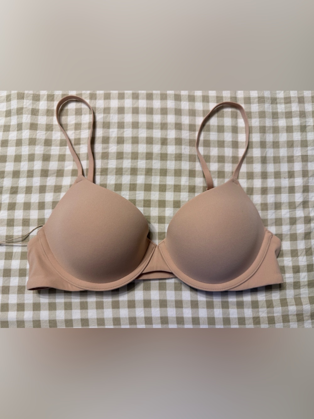 SKIMS Smooth Nude T-Shirt Bra - Beige
